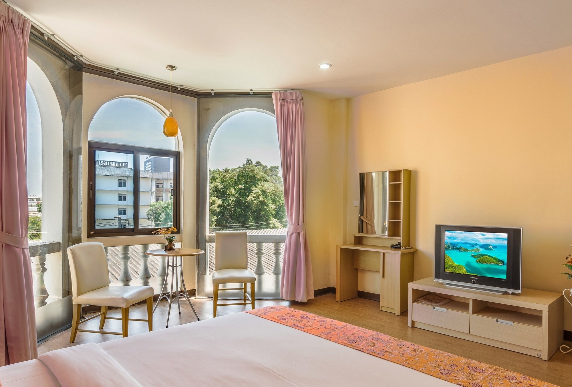 Hotel Midtown Ratsada