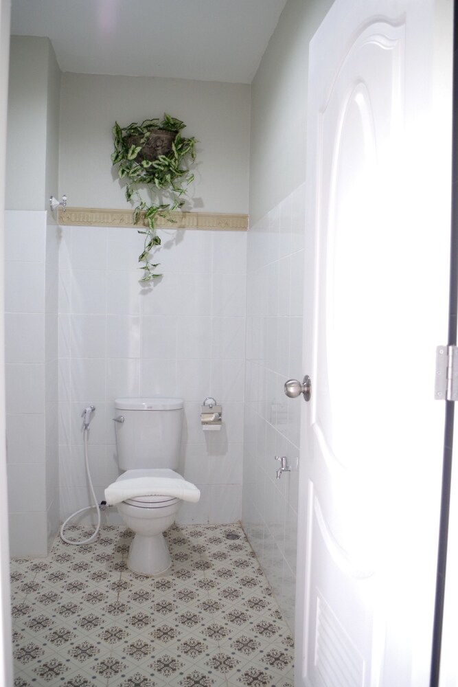 Phuket Nonnita Boutique Resort