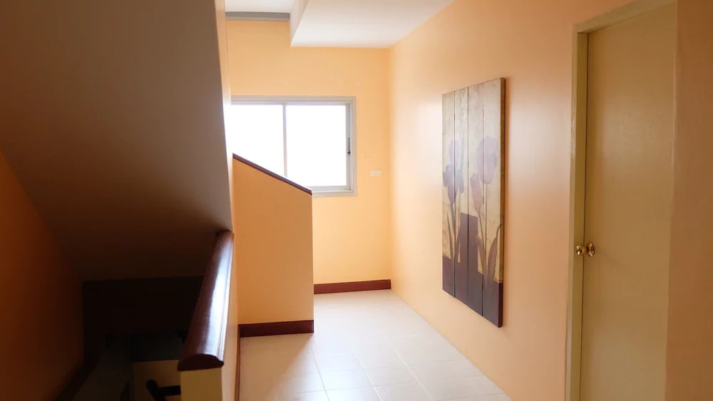 Phuket Racha Guesthouse