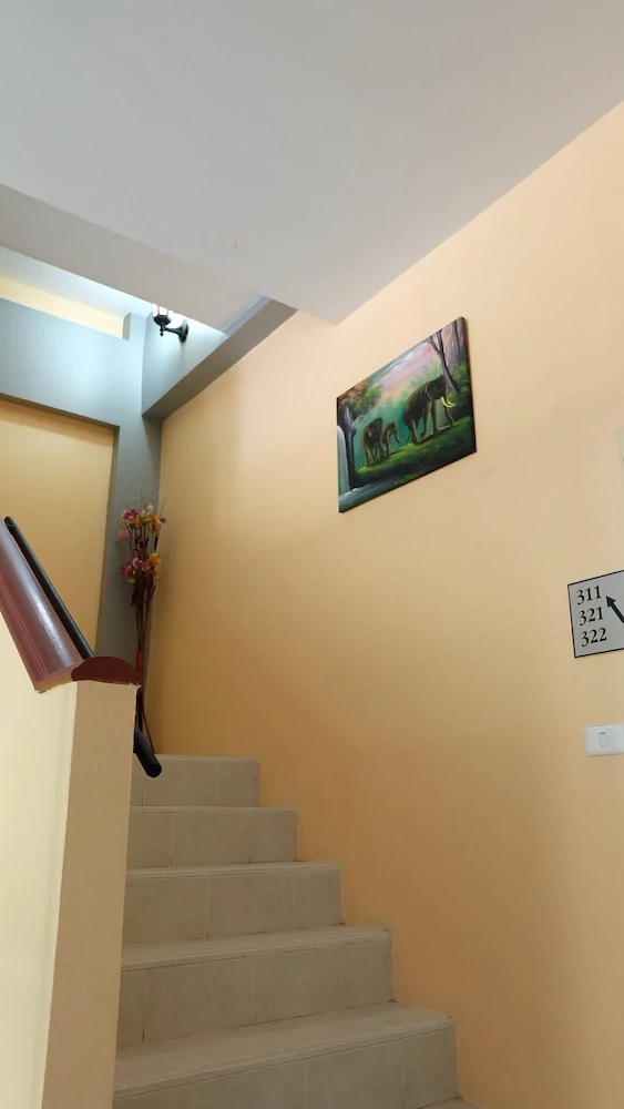 Phuket Racha Guesthouse