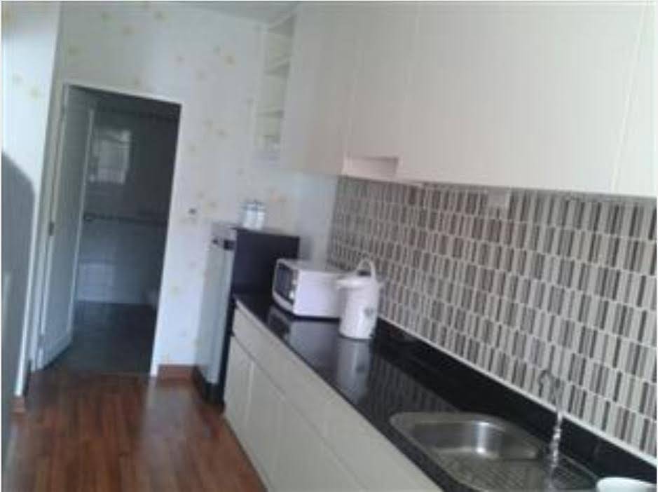 Pol&Pan Phanason Condo