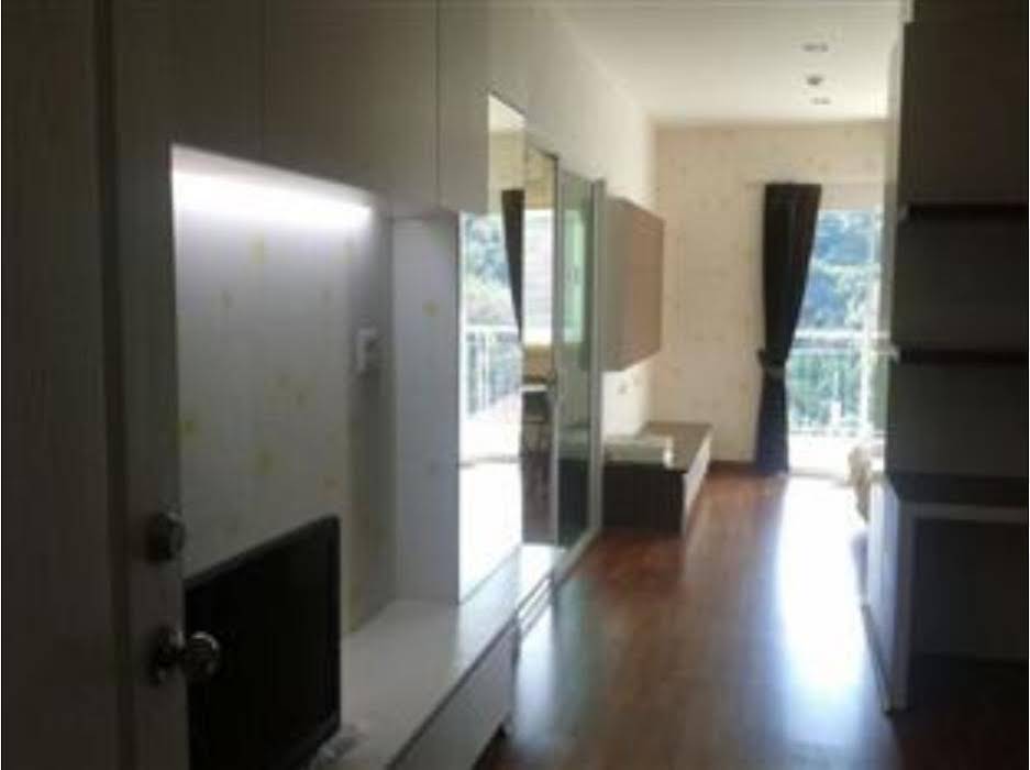 Pol&Pan Phanason Condo