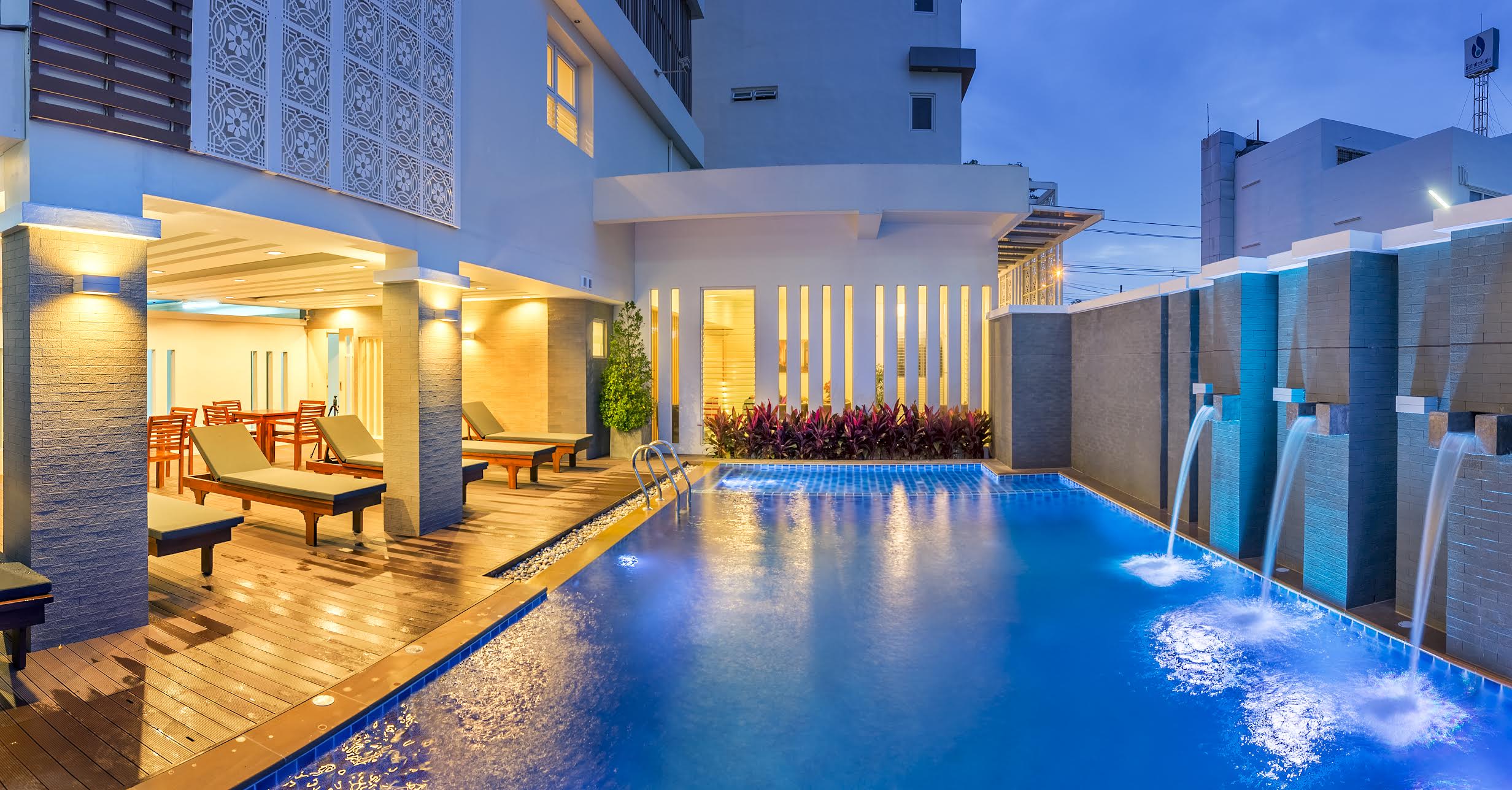 Ratana Apart-Hotel at Rassada