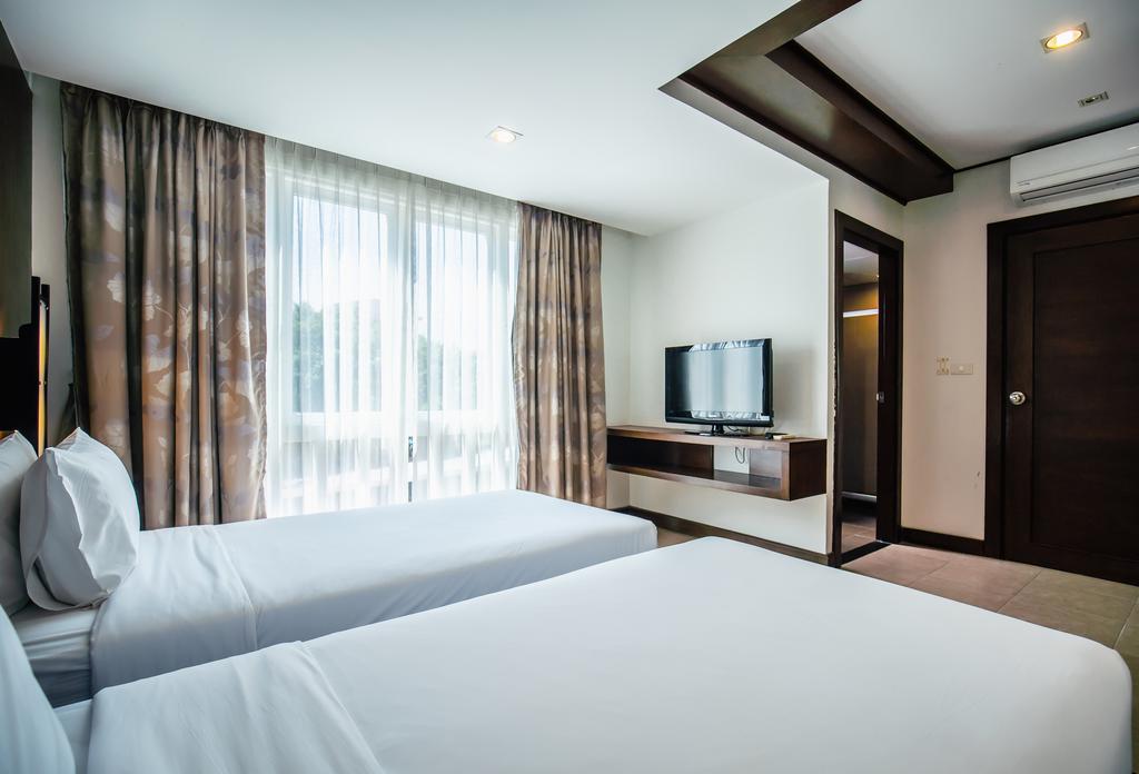 Ratana Apart Hotel @ Chalong