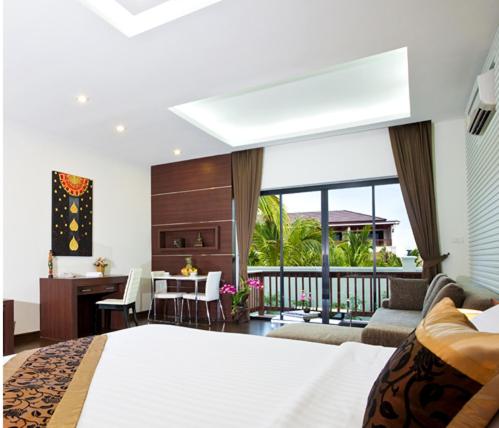 Rawai Grand House
