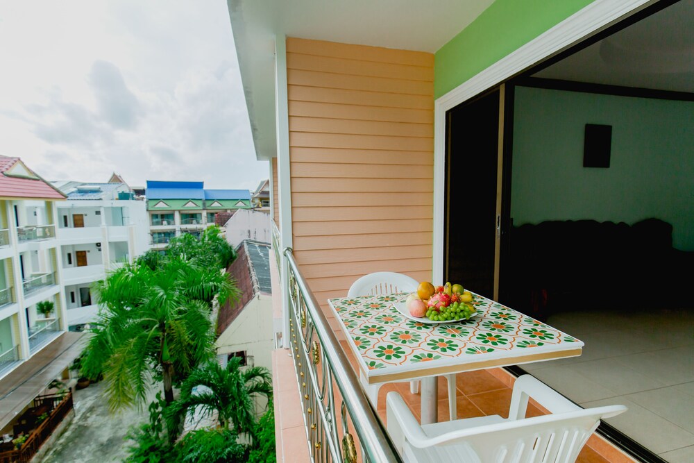 R K Guesthouse