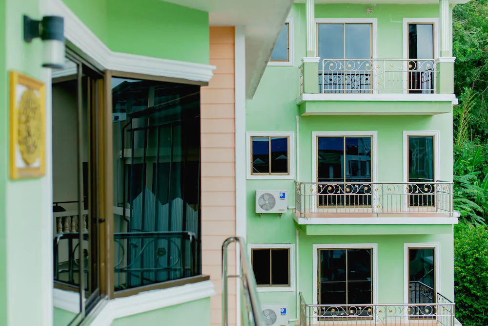 R K Guesthouse
