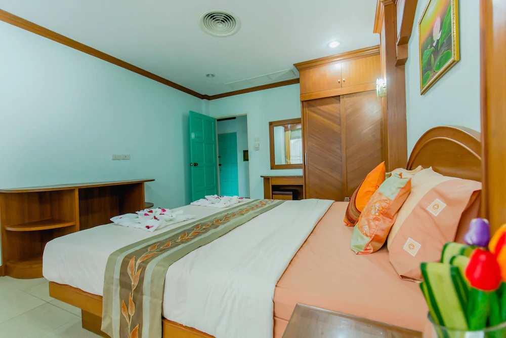 R K Guesthouse