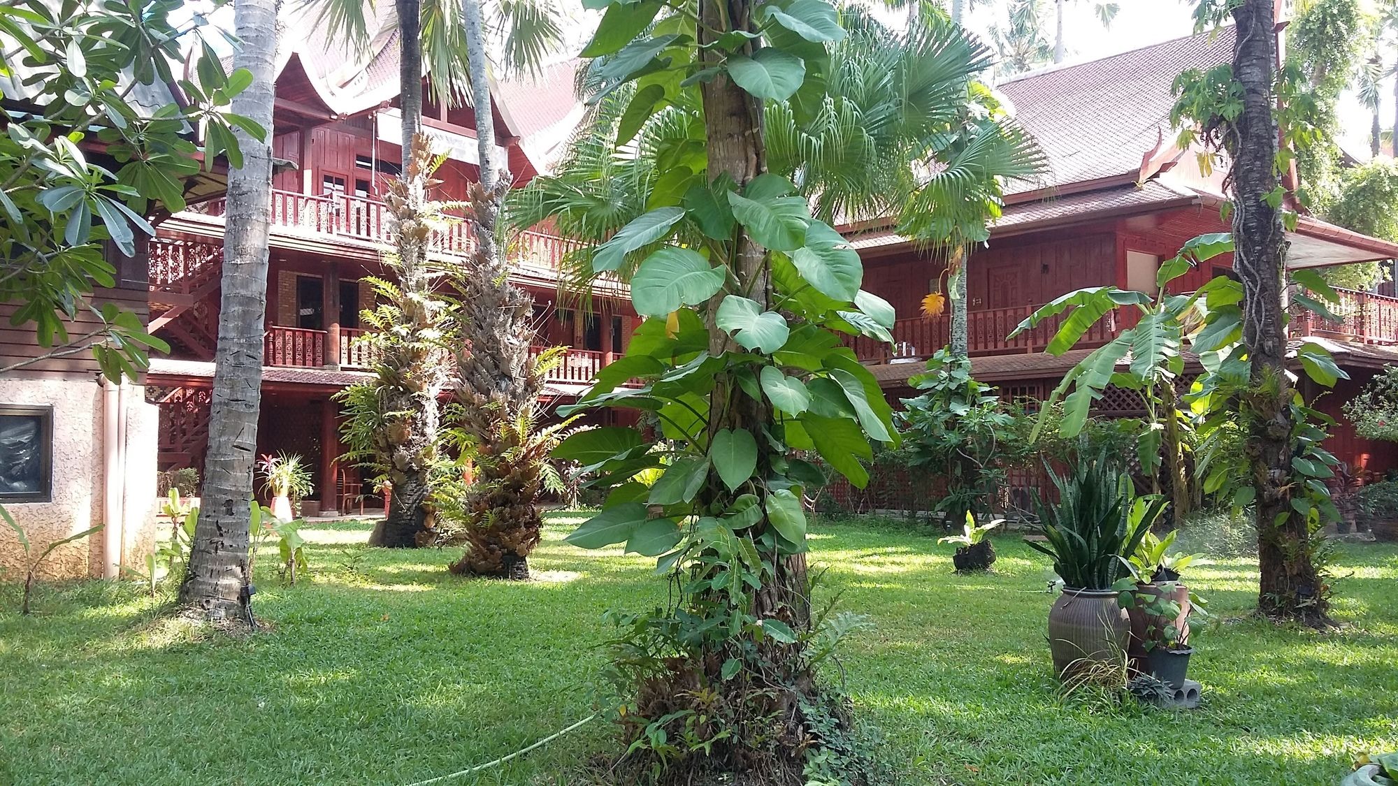 Royal Phawadee Village