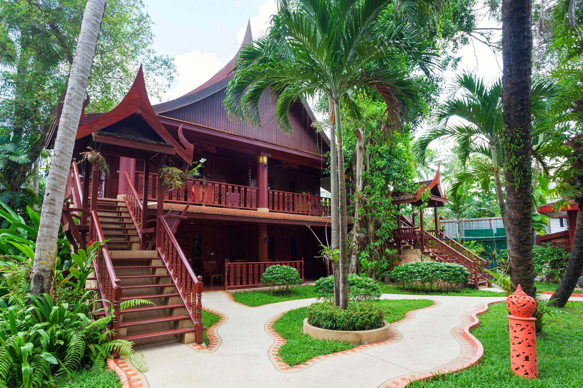 Royal Phawadee Village