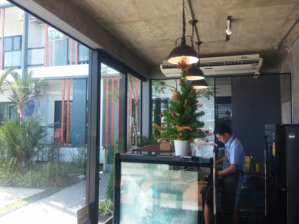 S2 Airport Residence