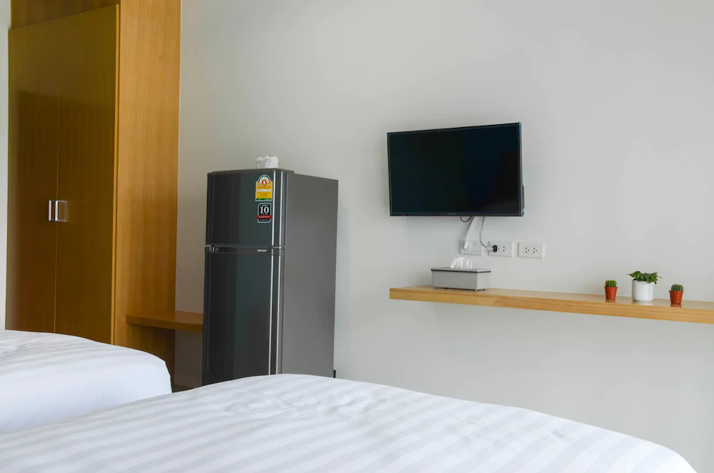 S2 Airport Residence