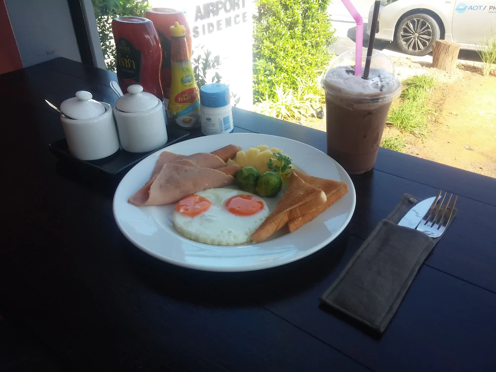 S2 Airport Residence