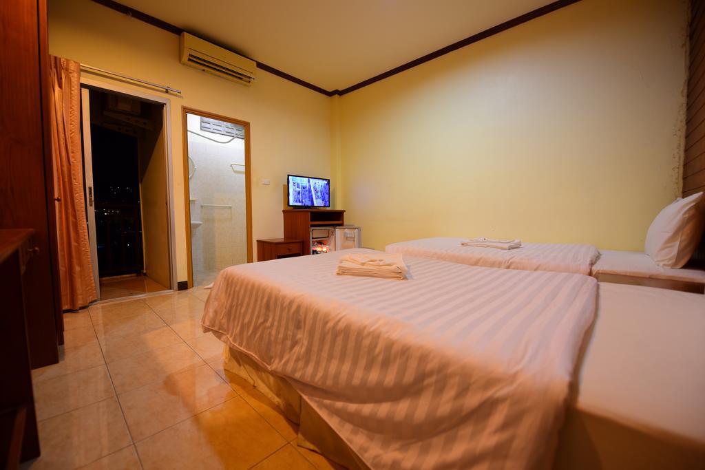 Sabai Dee Patong Guesthouse