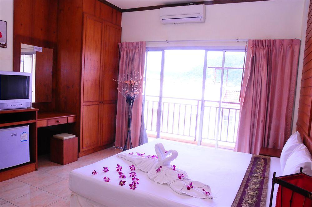 Sabai Dee Patong Guesthouse
