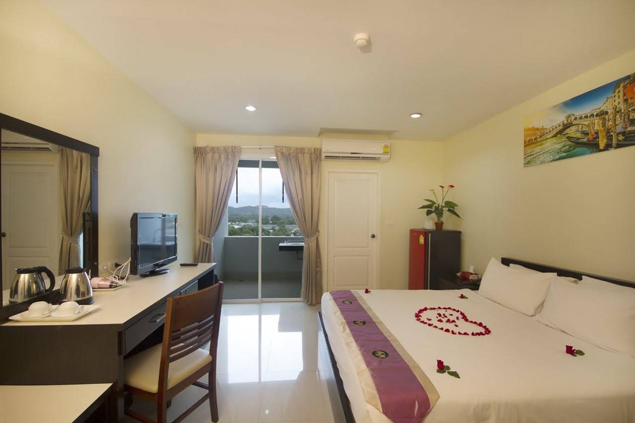 Santiphap Villa & Hotel