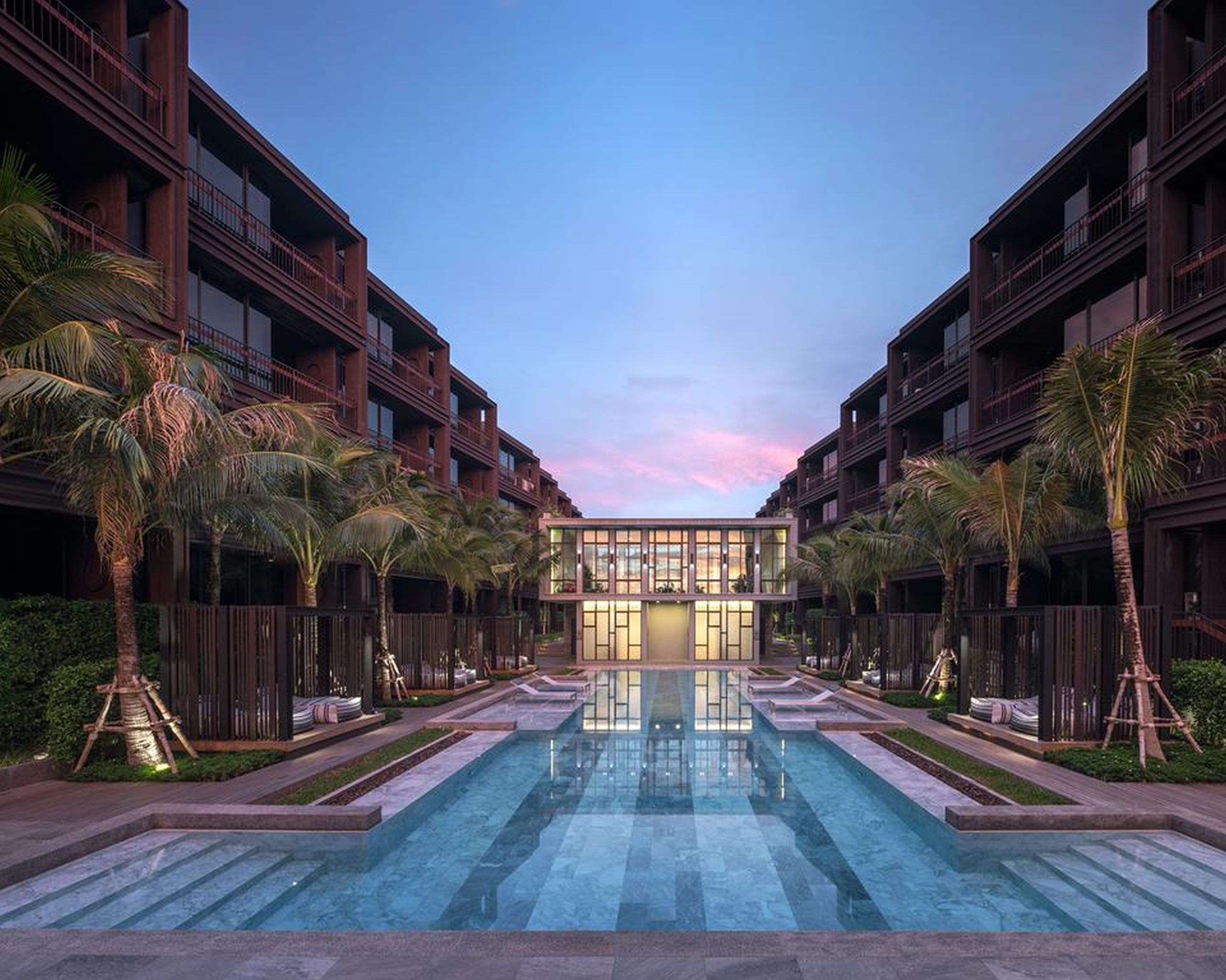Saturdays Residence