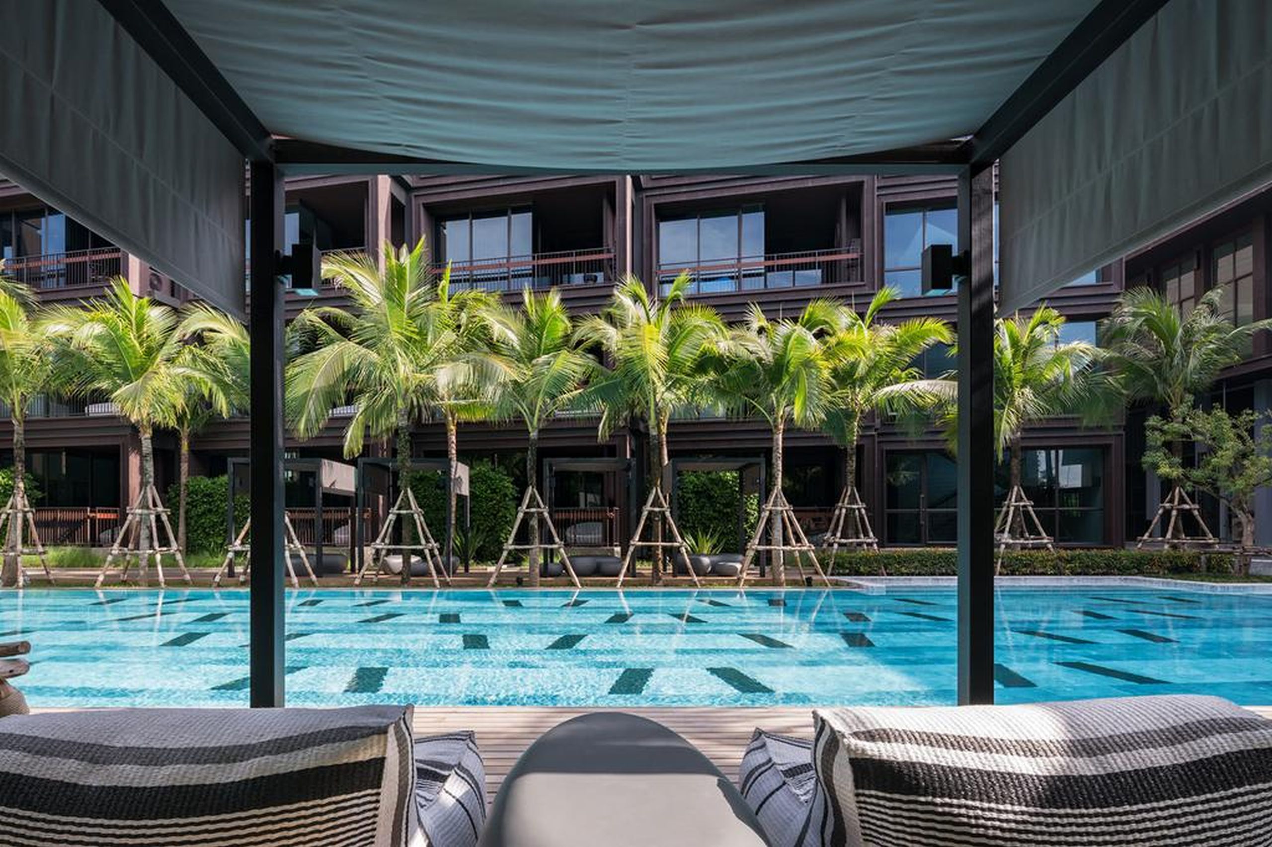 Saturdays Residence