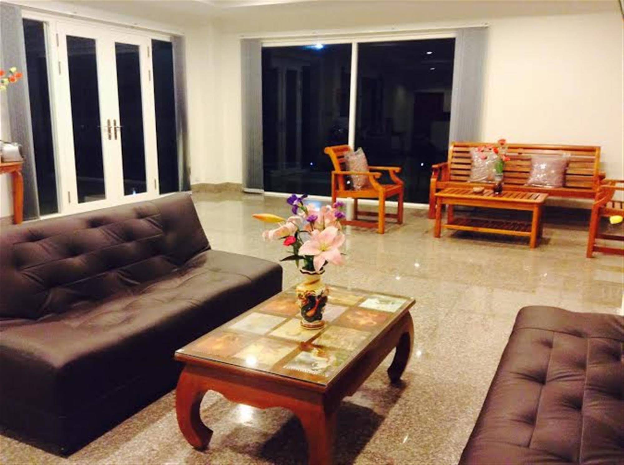 Siray House