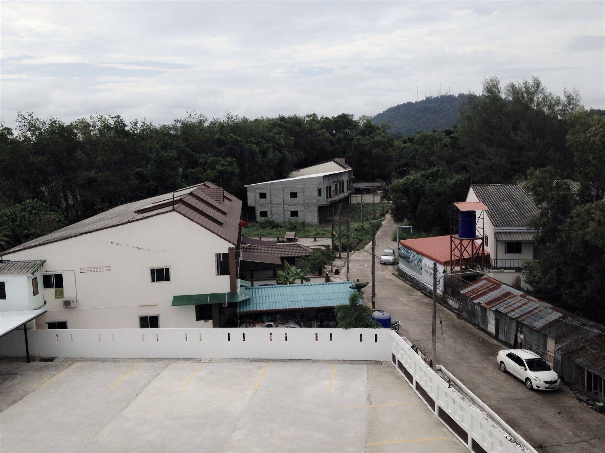Siray House