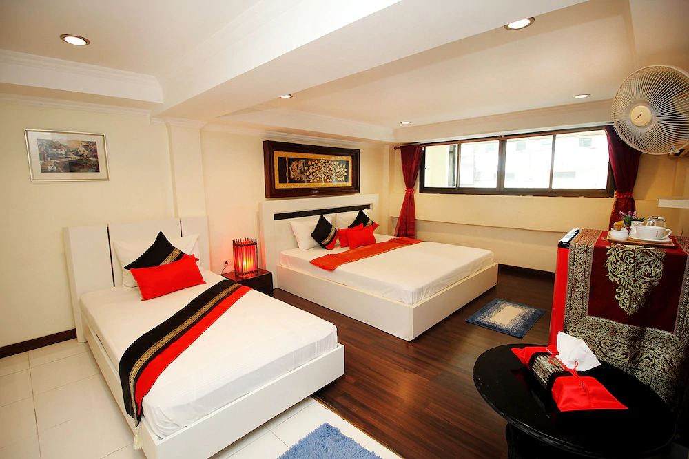Sky Silk Decoration House