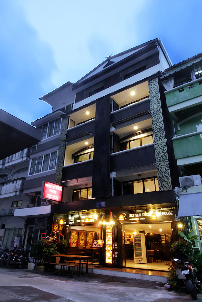 Sky Silk Decoration House