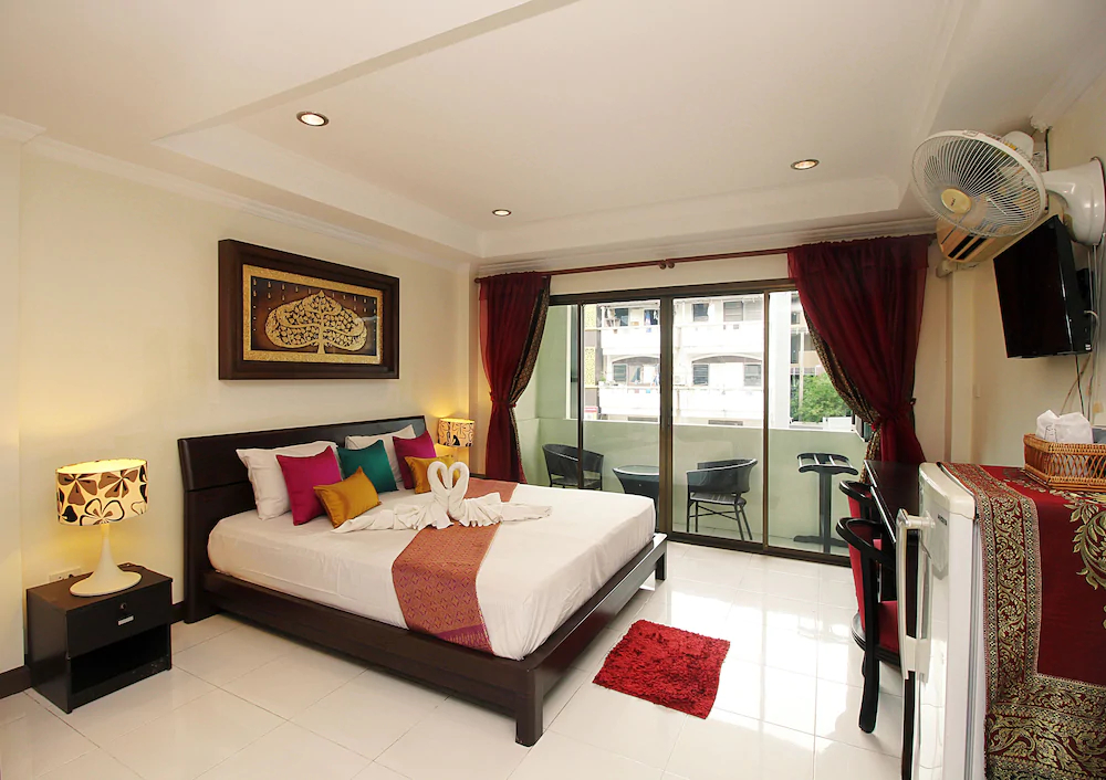 Sky Silk Decoration House