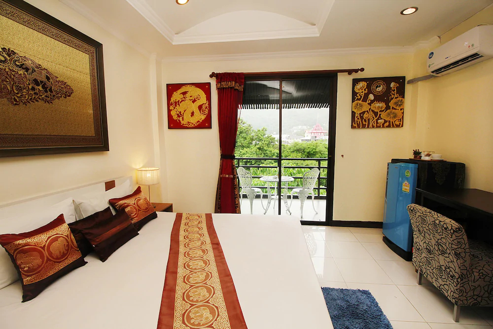 Sky Silk Decoration House