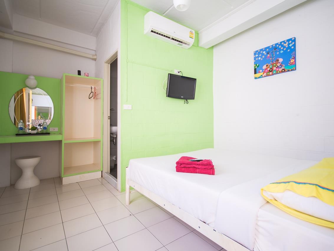 Sleep Sheep Phuket Hostel