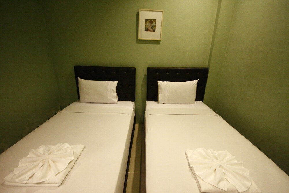 Surachet at 257 Boutique House