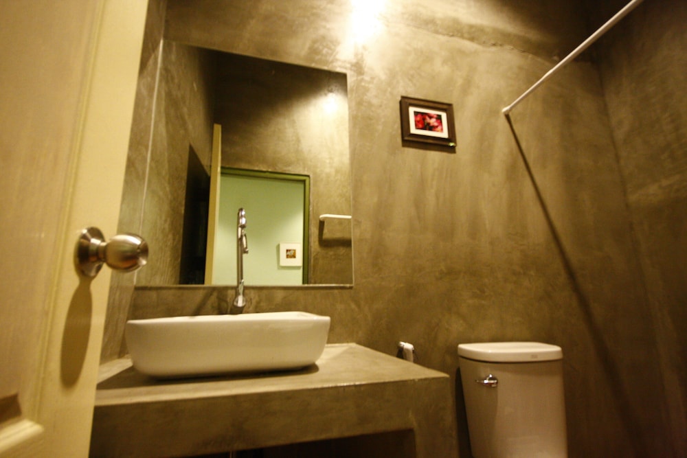 Surachet at 257 Boutique House