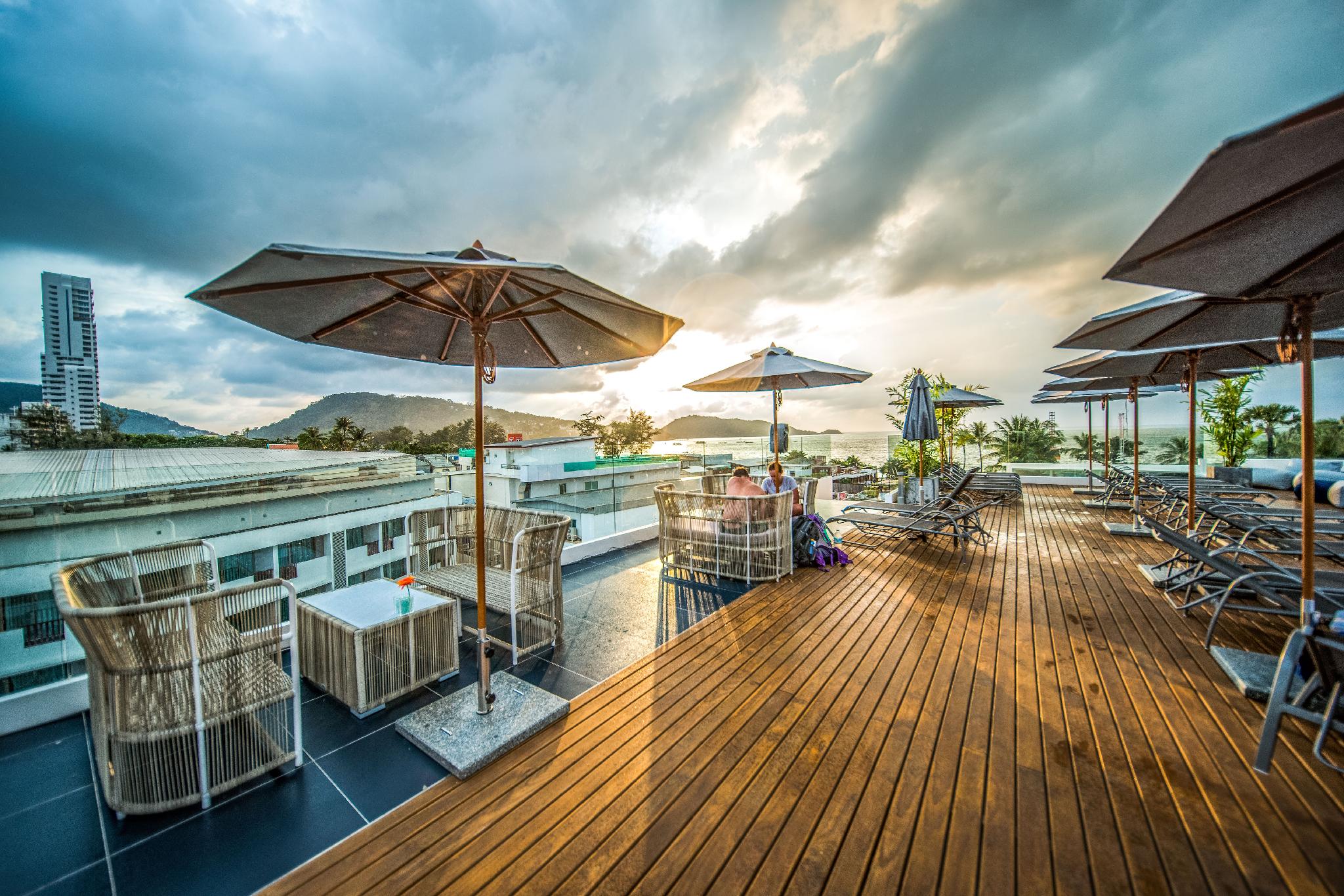 Hotel Clover Patong