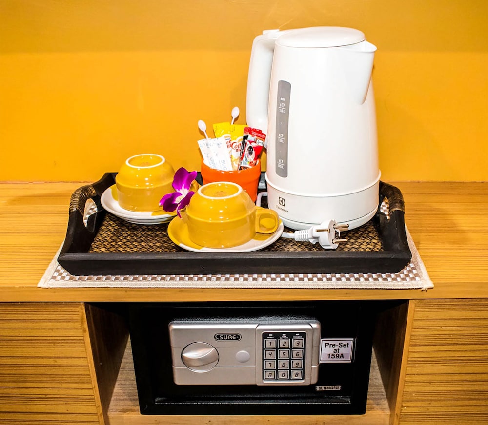 Tee Pak Dee Resident Phuket