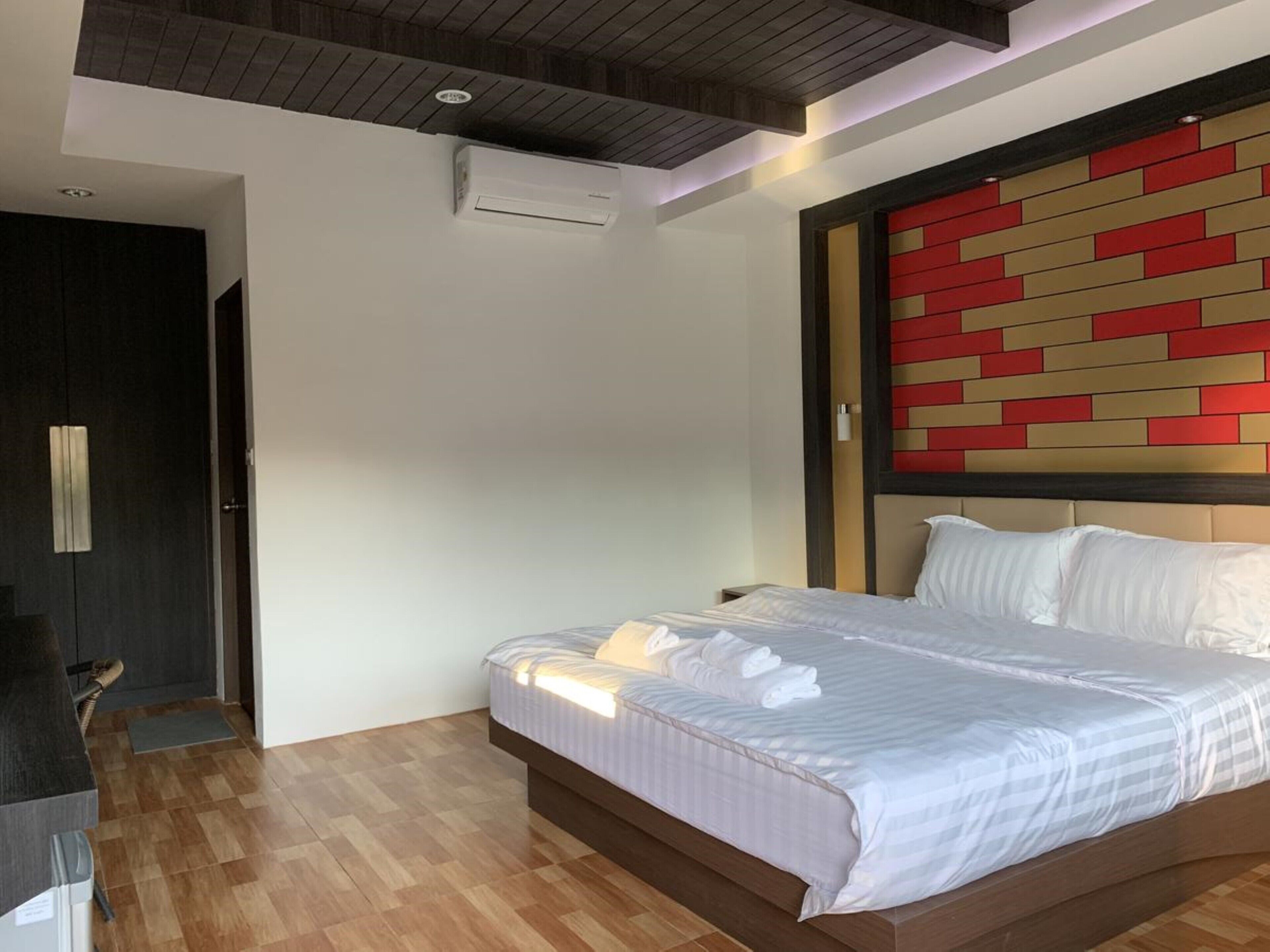 Thalang Resort