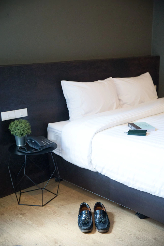 The Arbern Hostel x Bistro