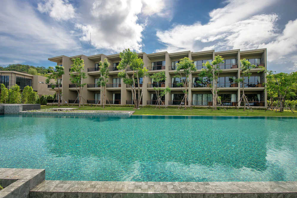 The Gallery Hotel Naiharn