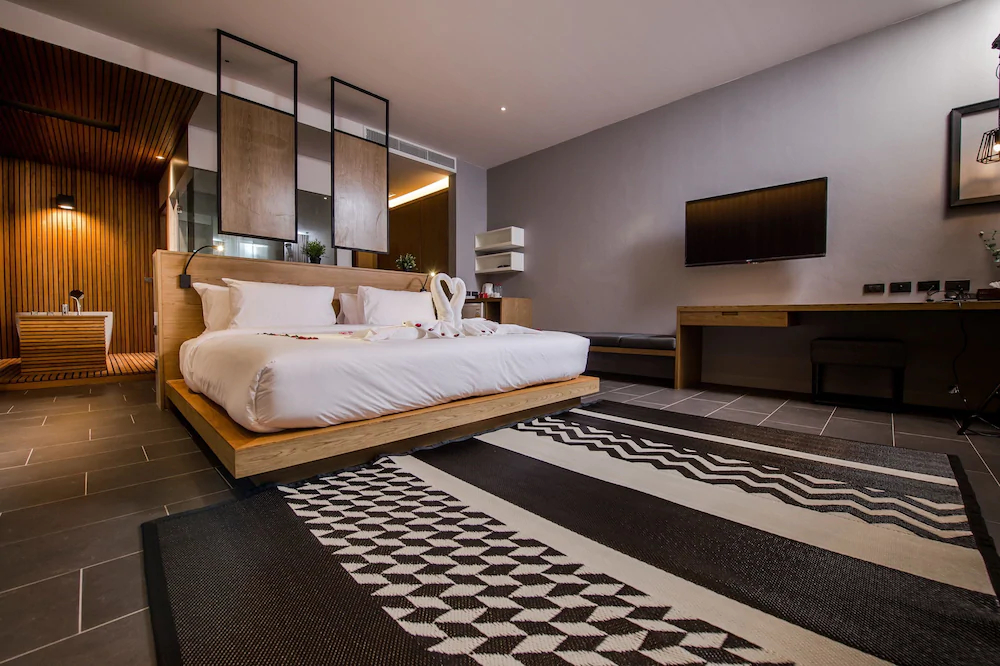 The Gallery Hotel Naiharn