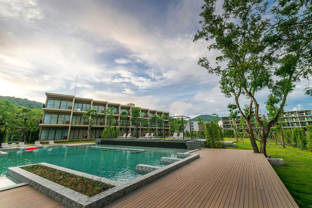 The Gallery Hotel Naiharn