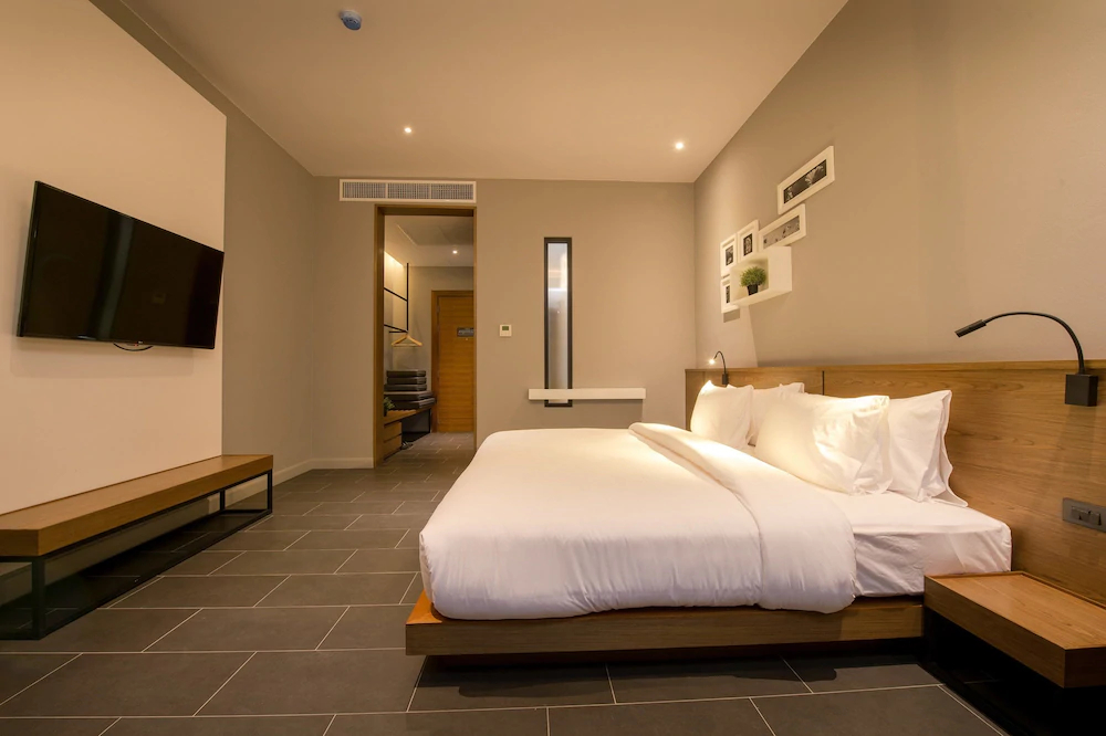 The Gallery Hotel Naiharn