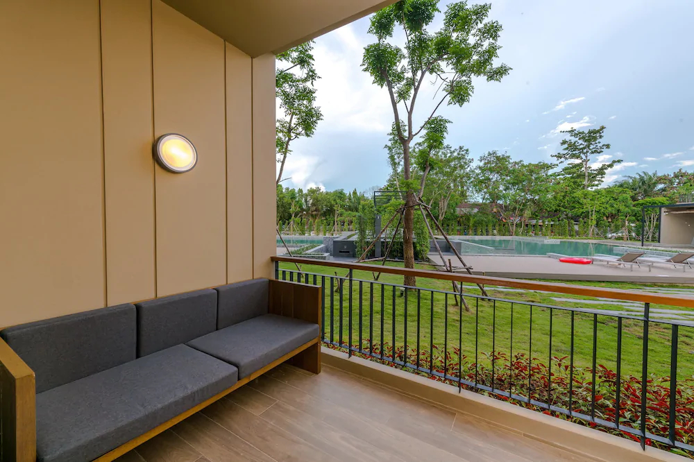 The Gallery Hotel Naiharn