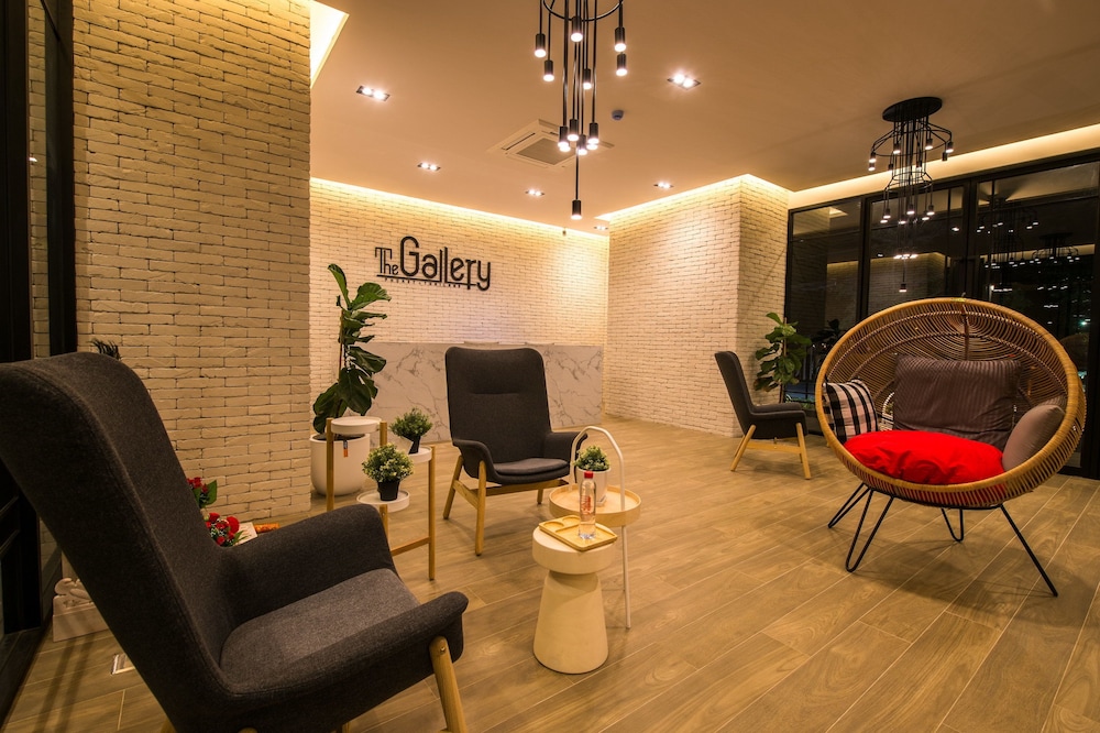 The Gallery Hotel Naiharn
