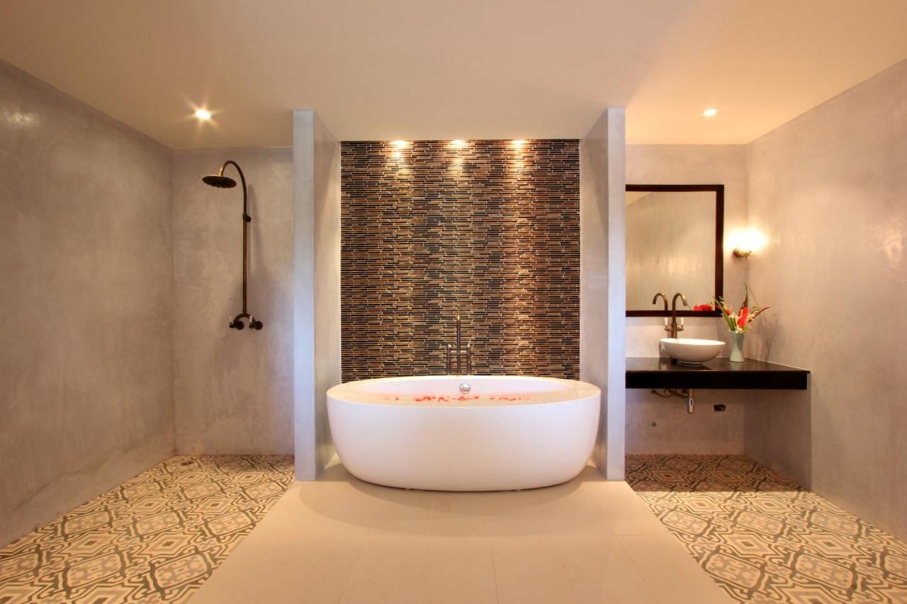 Barceló Coconut Island