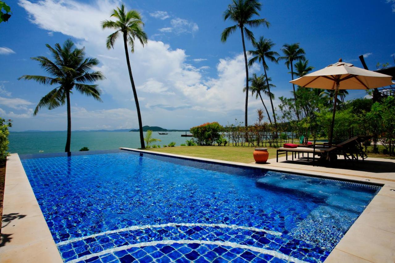 Barceló Coconut Island