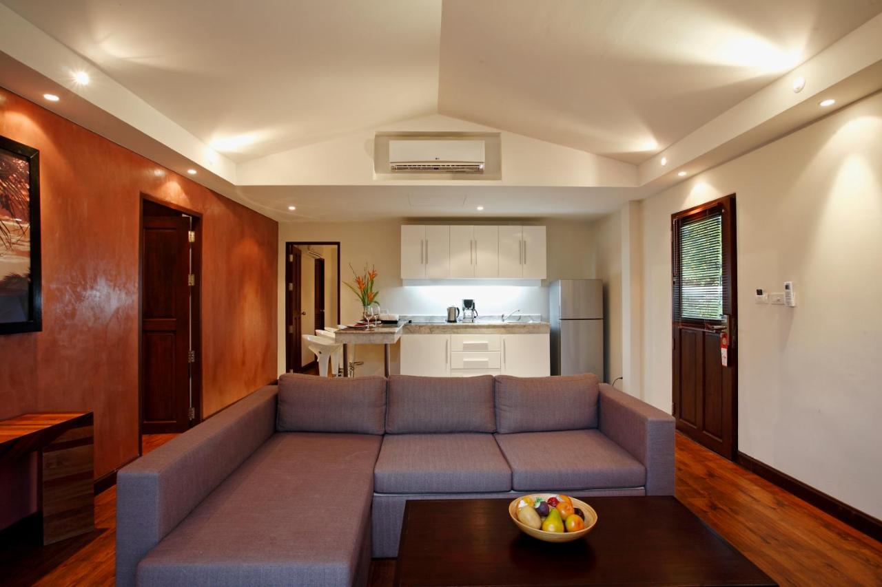 Barceló Coconut Island