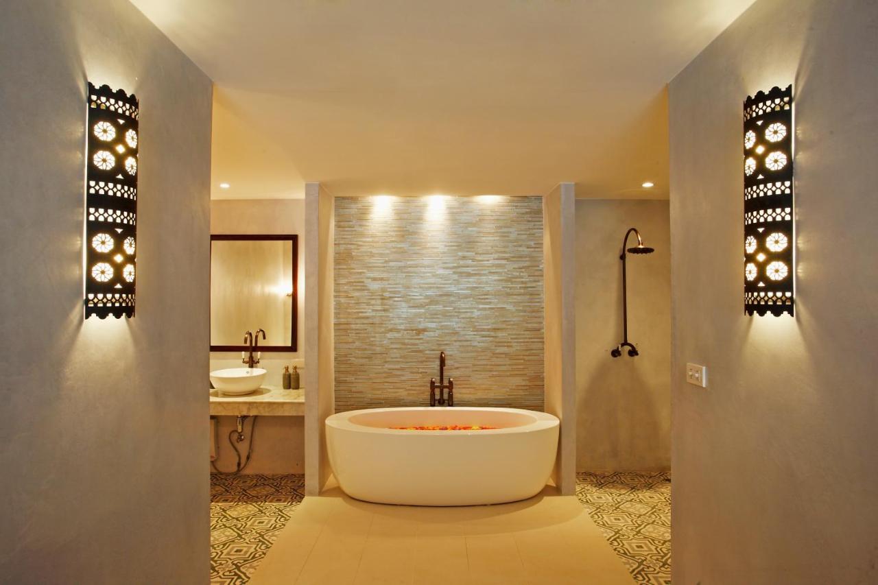 Barceló Coconut Island