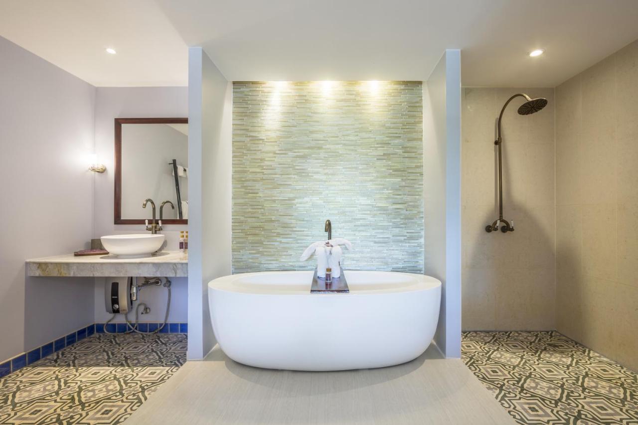 Barceló Coconut Island