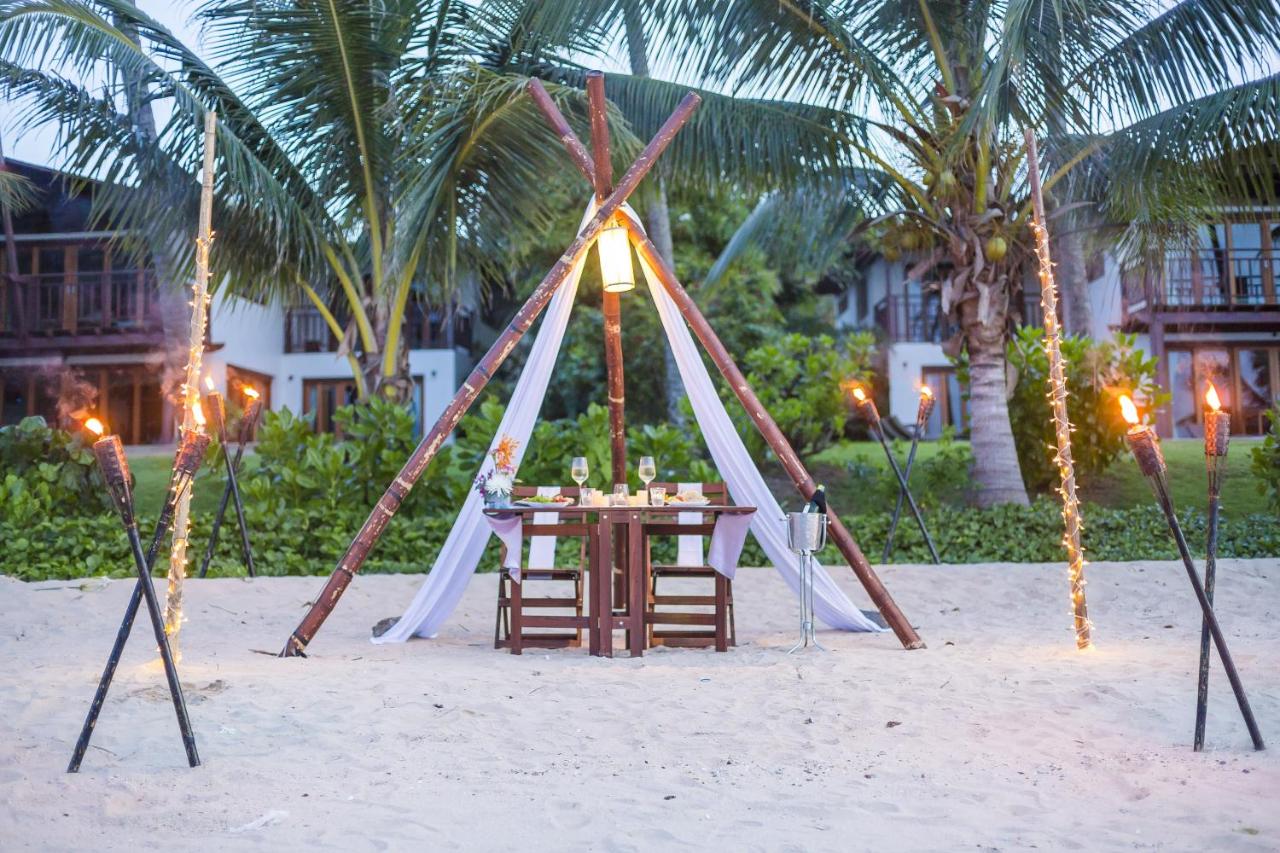 Barceló Coconut Island