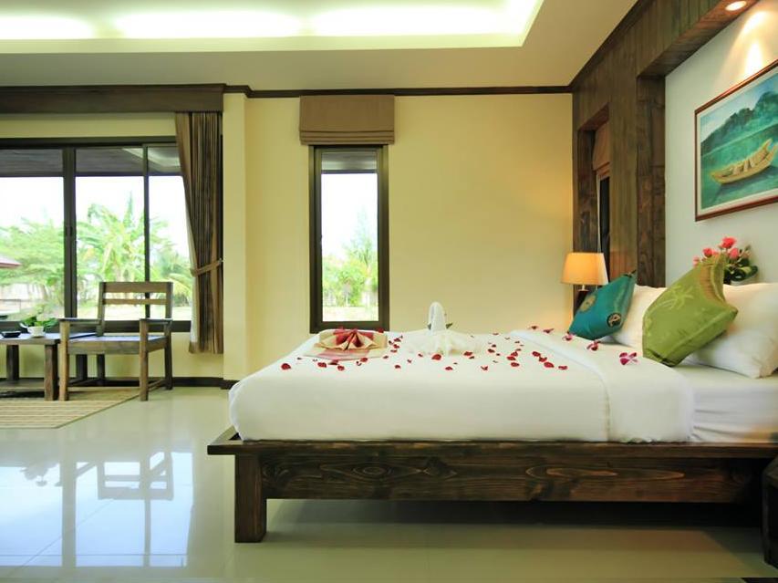 The Villa Laemhin Lagoon Resort