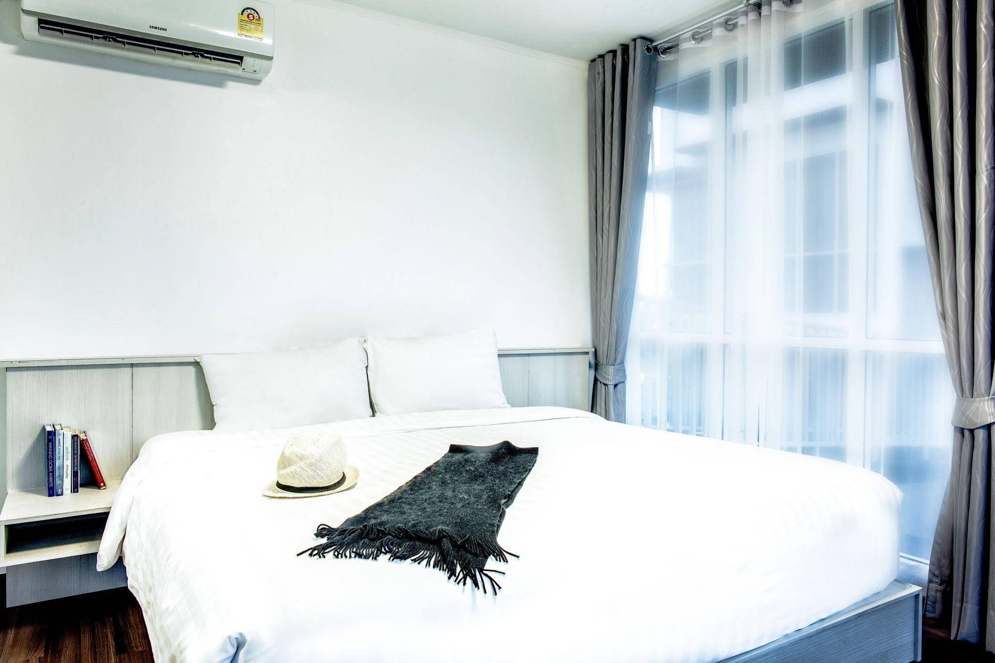 The Wide Condotel Phuket