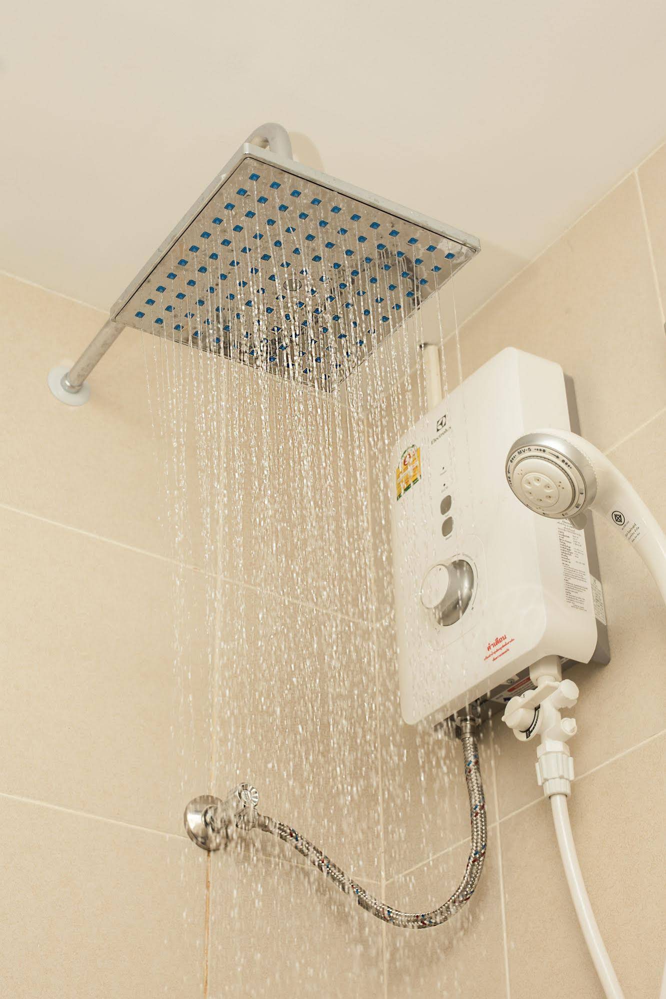 The Wide Condotel Phuket